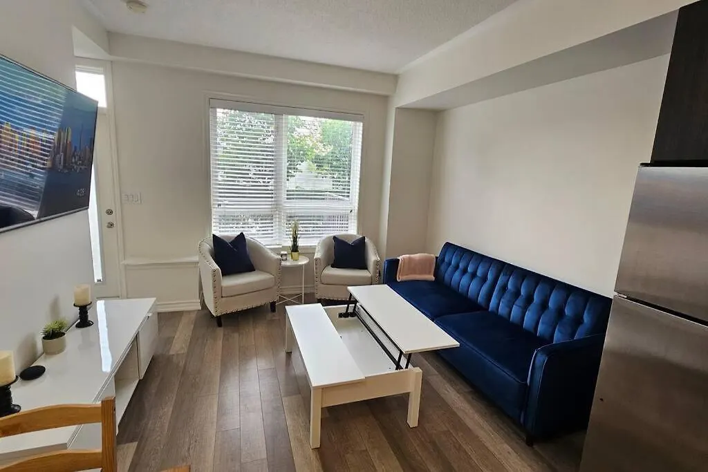 Entire 2 Bedroom Townhouse In Toronto!